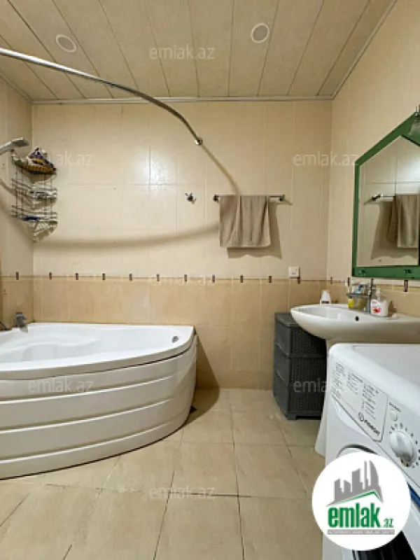 Satılır 2 otaqlı yeni tikili 60 m²