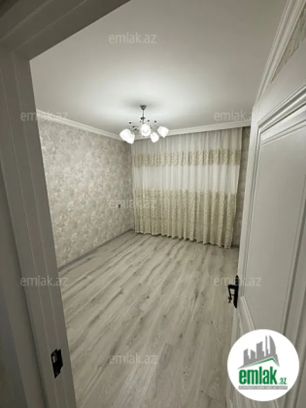 Satılır 2 otaqlı köhnə tikili 65 m²
