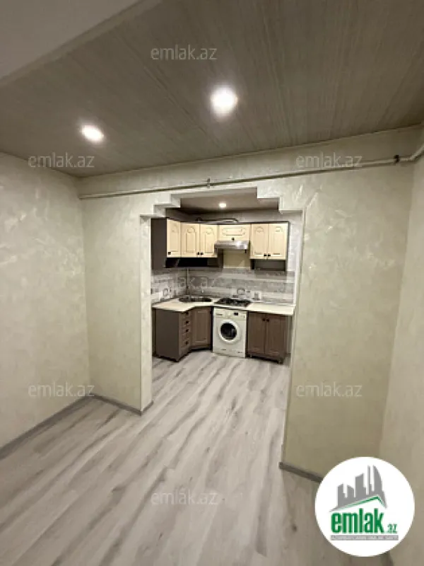 Satılır 2 otaqlı köhnə tikili 65 m²