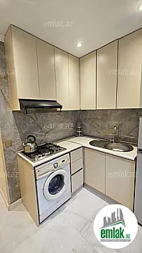 Satılır 2 otaqlı köhnə tikili 50 m²