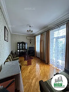 Satılır 2 otaqlı köhnə tikili 43 m² — Bakı 2 otaq 43.00 m²