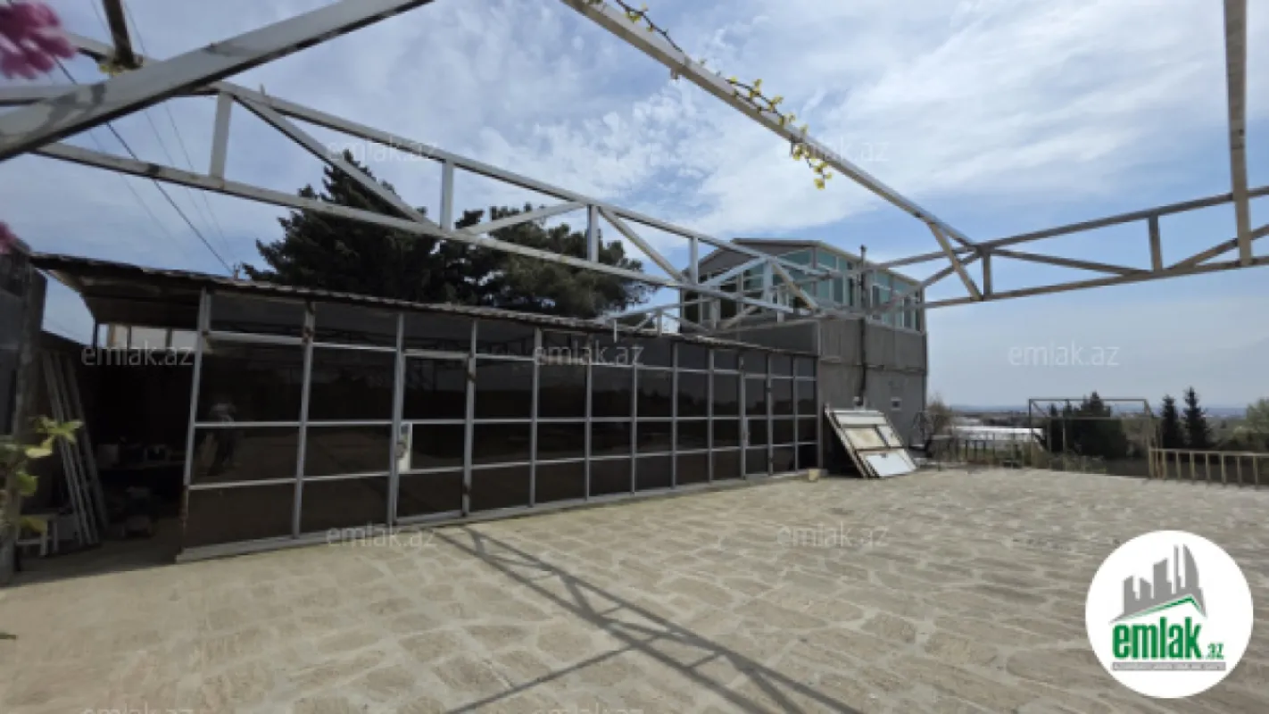 Satılır 2 otaqlı mənzil 70 m²