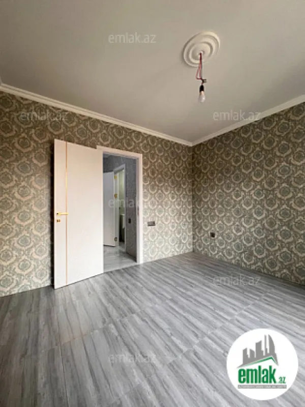 Satılır 1 otaqlı köhnə tikili 25 m²