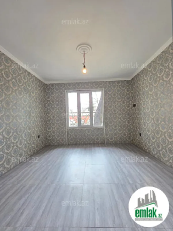 Satılır 1 otaqlı köhnə tikili 25 m²