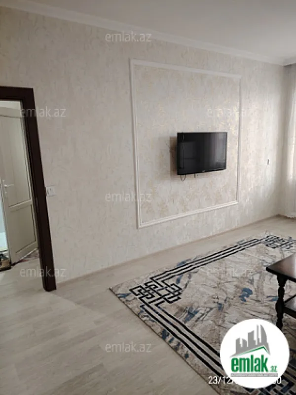 Satılır 2 otaqlı köhnə tikili 40 m²