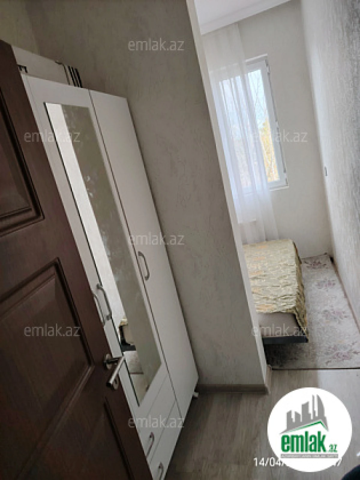 Satılır 2 otaqlı köhnə tikili 40 m²