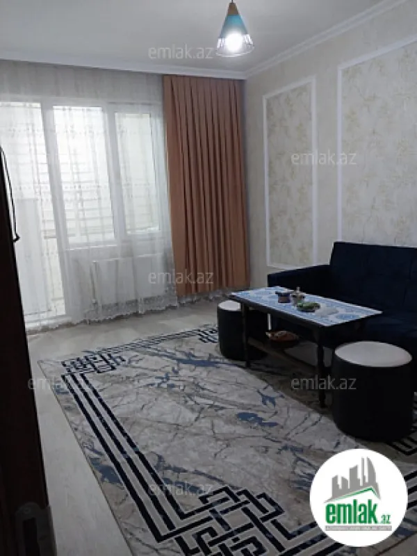 Satılır 2 otaqlı köhnə tikili 40 m²