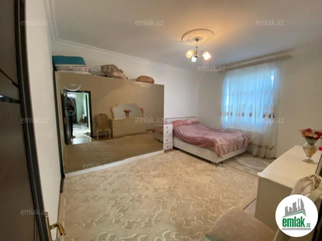 Satılır 3 otaqlı yeni tikili 400 m²