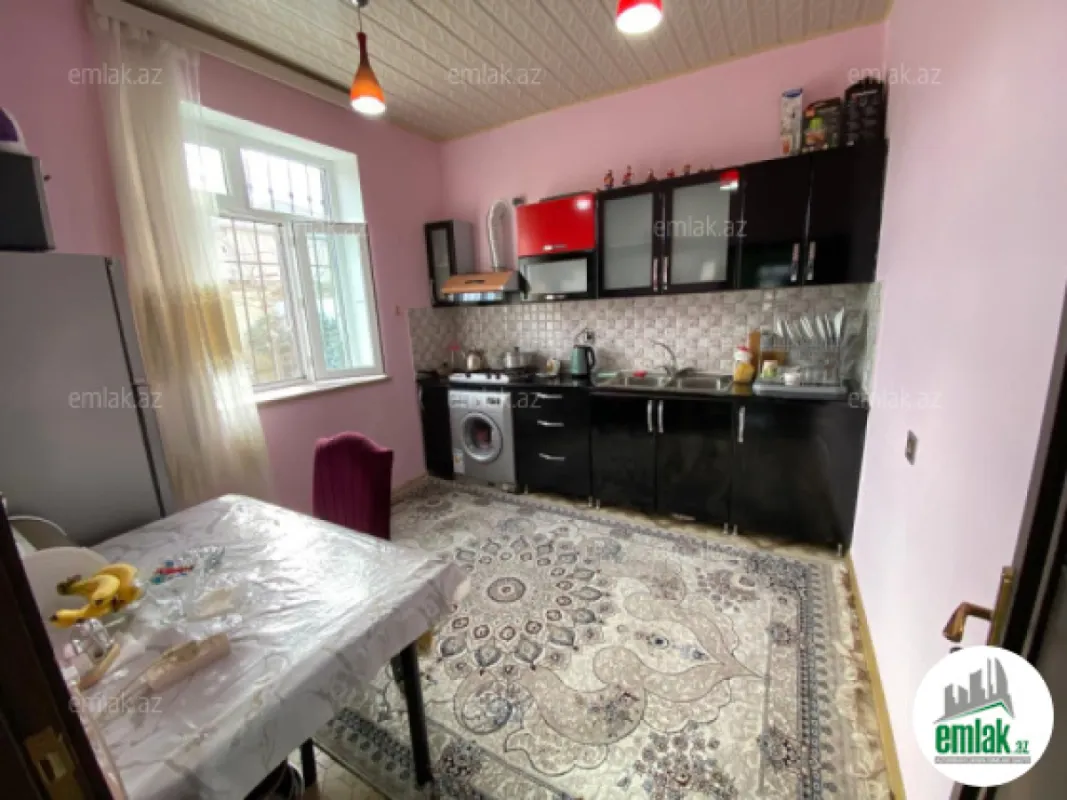 Satılır 3 otaqlı yeni tikili 400 m²