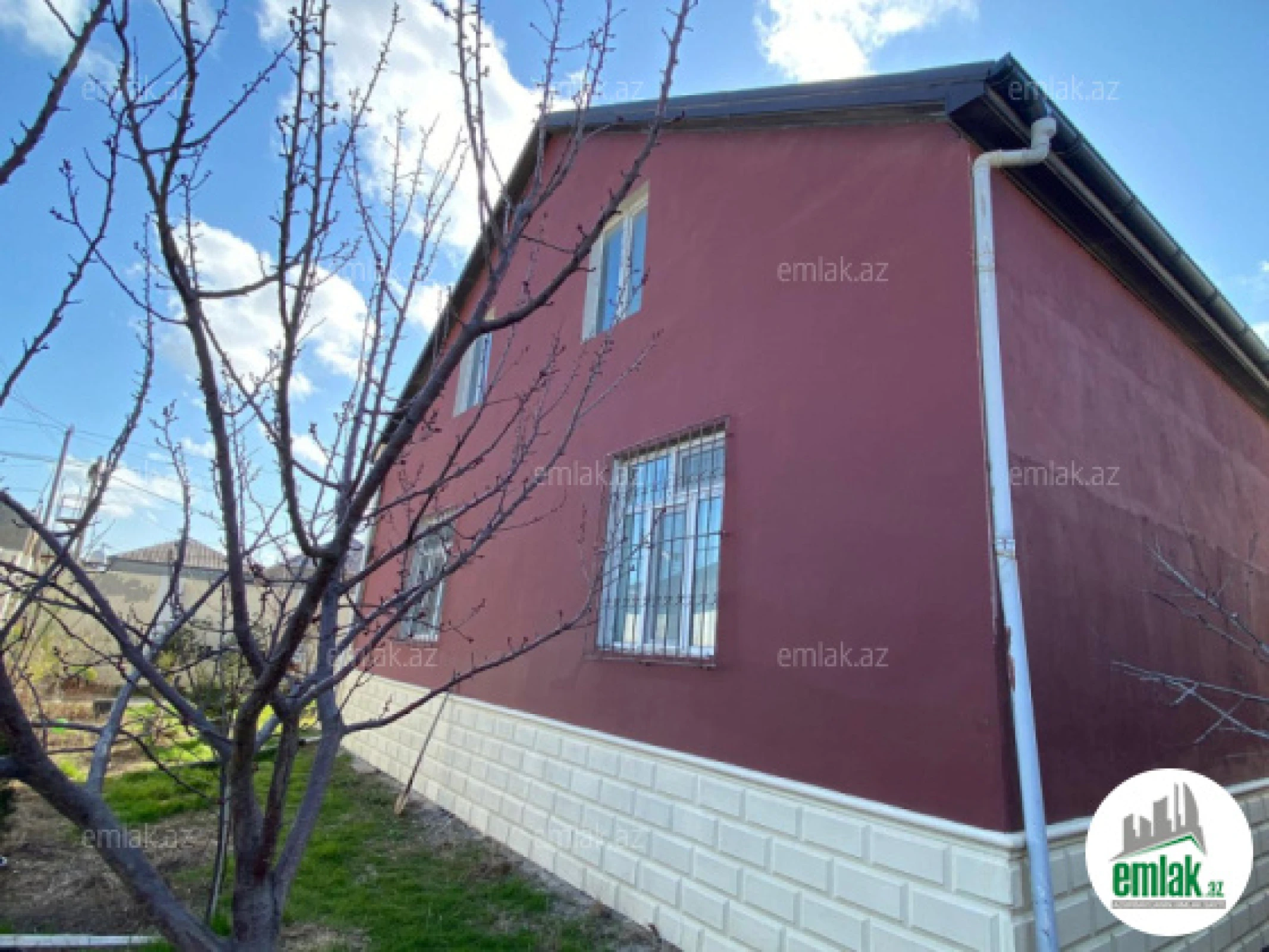 Satılır 3 otaqlı yeni tikili 400 m²