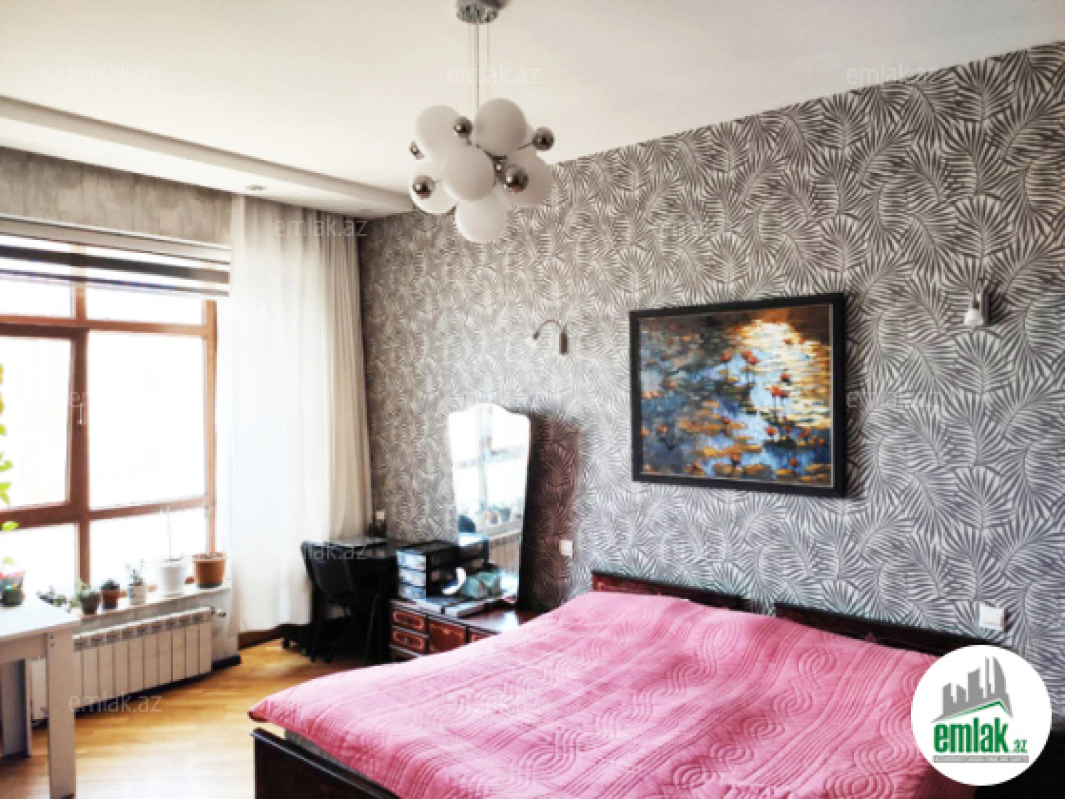 Satılır 3 otaqlı yeni tikili 137 m²