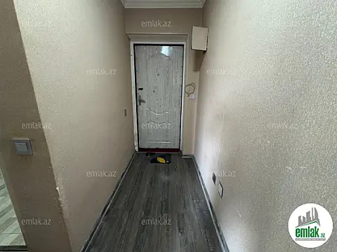 Satılır 8 otaqlı həyət evi 450 m²
