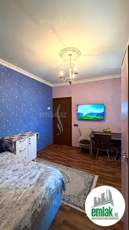 Satılır 3 otaqlı köhnə tikili 70 m²
