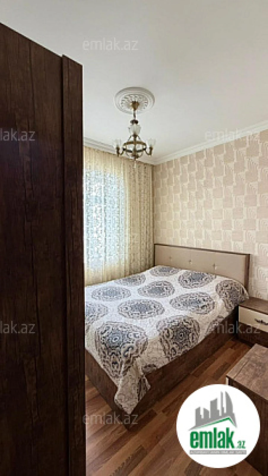 Satılır 3 otaqlı köhnə tikili 70 m²