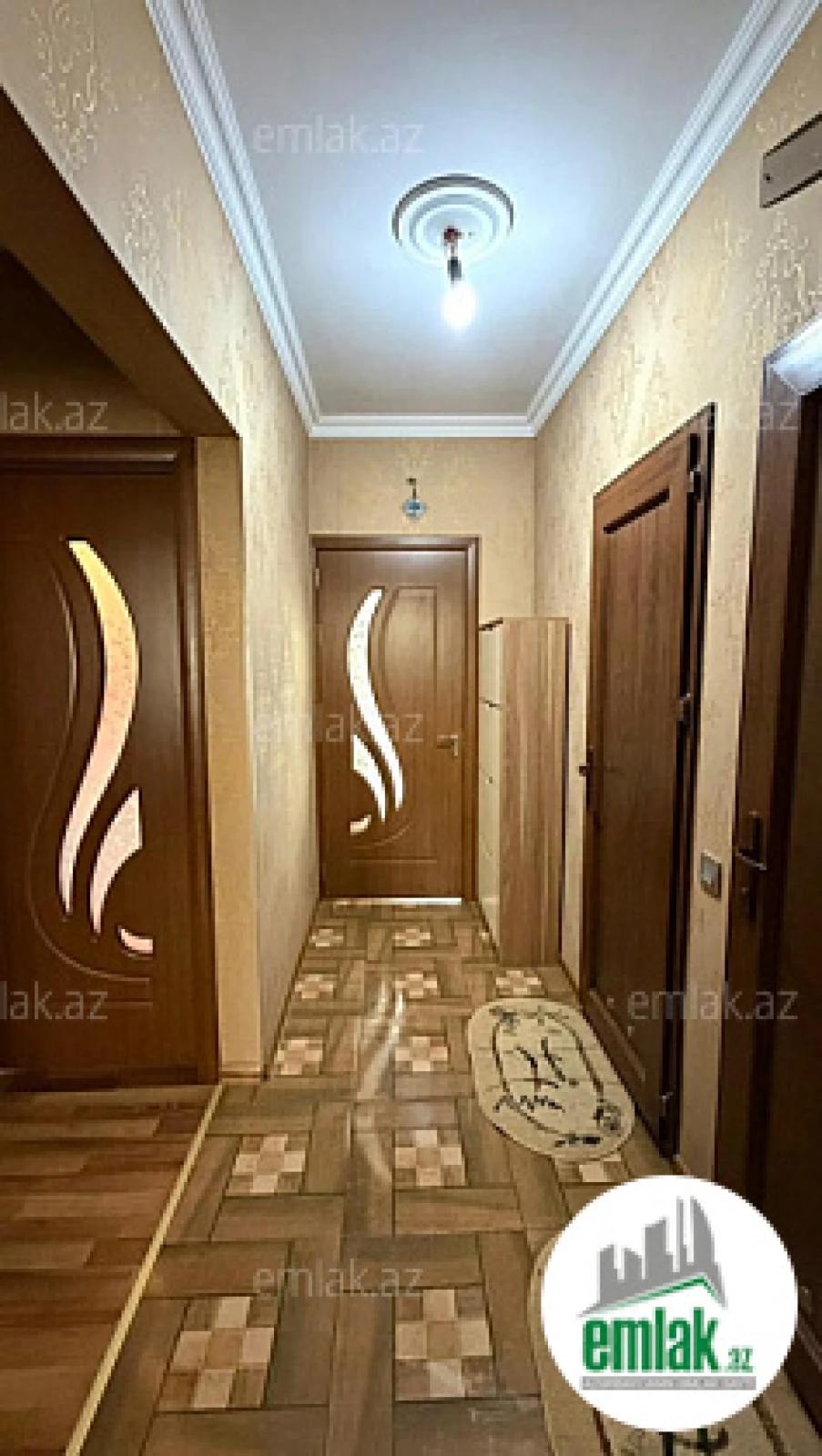 Satılır 3 otaqlı köhnə tikili 70 m²