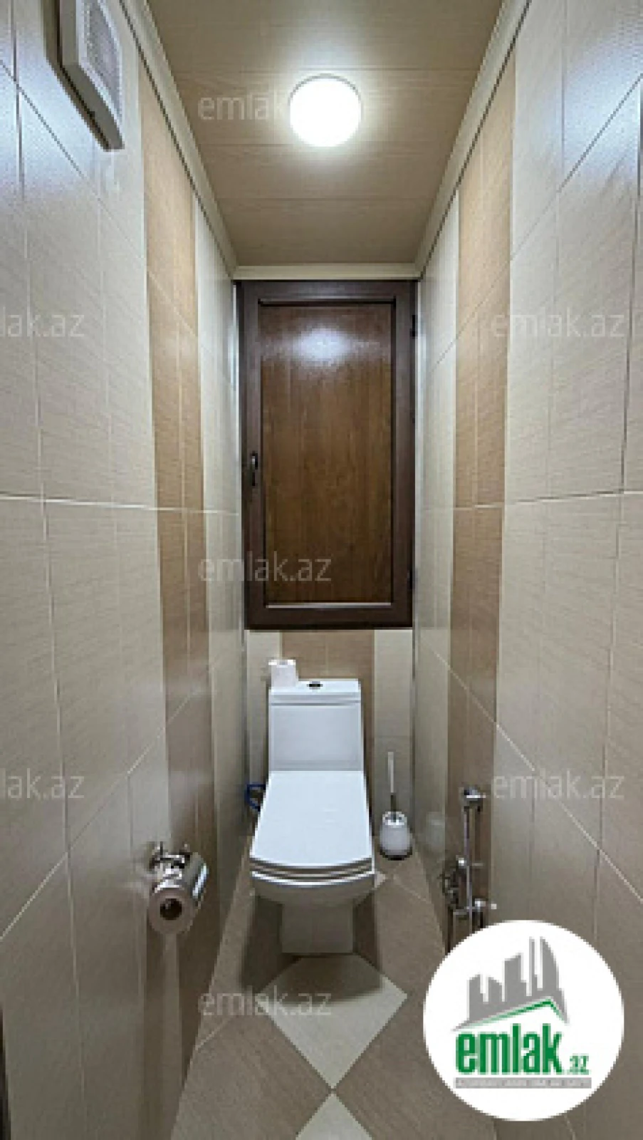 Satılır 3 otaqlı köhnə tikili 70 m²