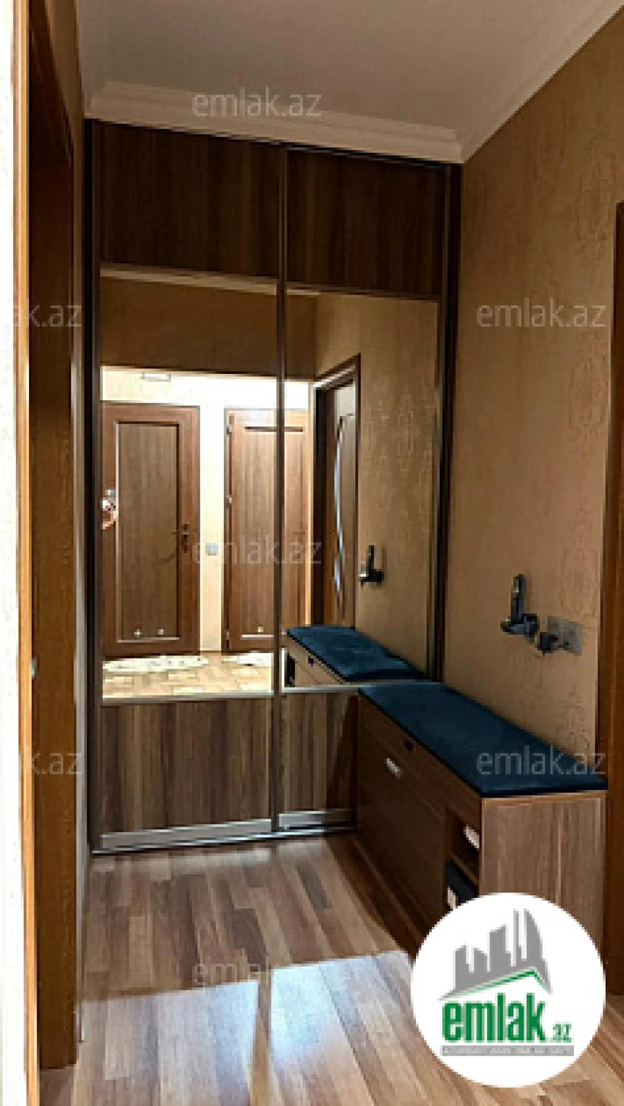 Satılır 3 otaqlı köhnə tikili 70 m²