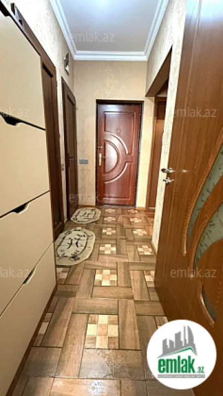 Satılır 3 otaqlı köhnə tikili 70 m²
