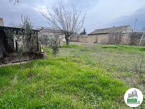 Satılır torpaq sahəsi 200 m²