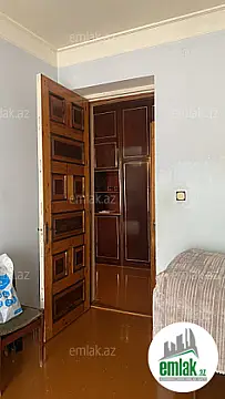 Satılır 3 otaqlı köhnə tikili 72 m²
