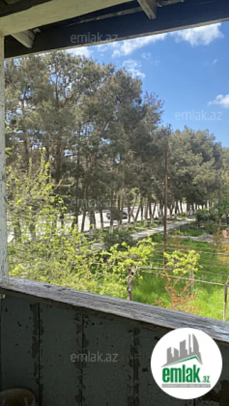 Satılır 3 otaqlı köhnə tikili 72 m²