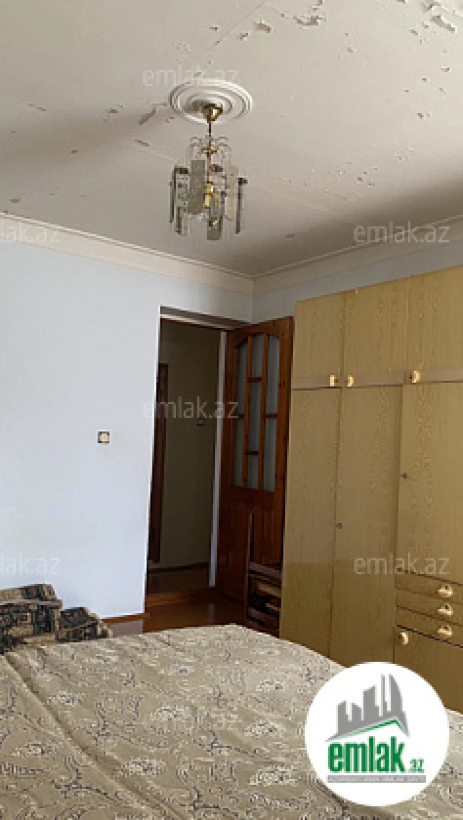 Satılır 3 otaqlı köhnə tikili 72 m²