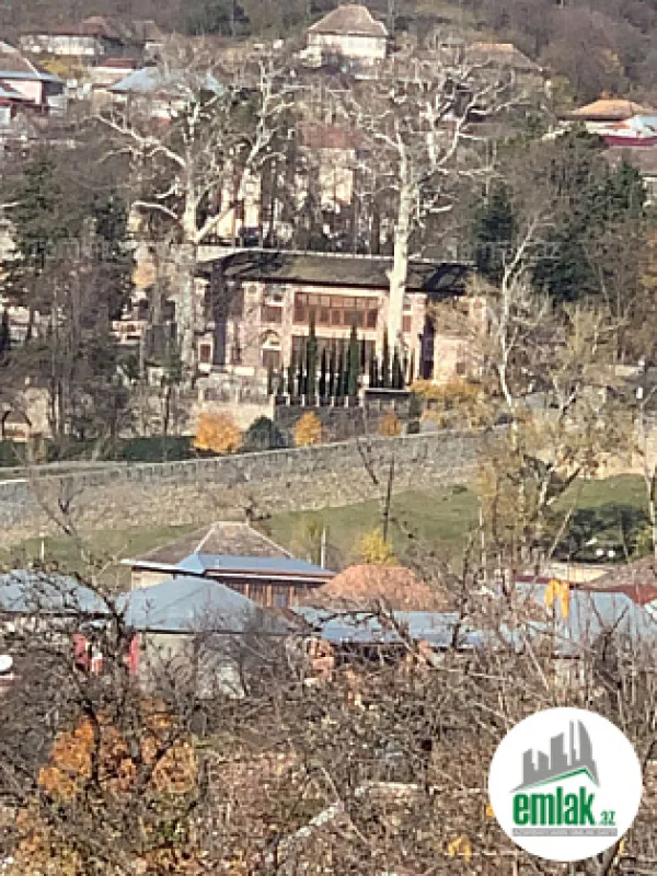 Satılır 6 otaqlı yeni tikili 300 m²