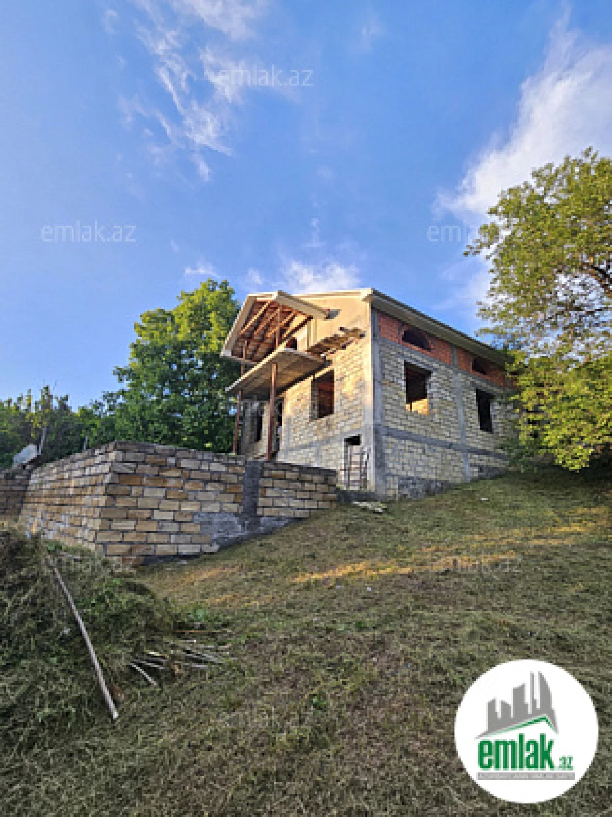 Satılır 6 otaqlı yeni tikili 300 m²