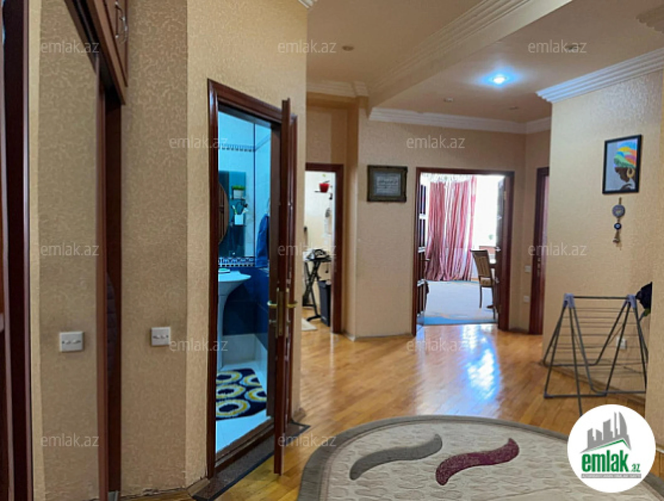 Satılır 4 otaqlı yeni tikili 170 m²