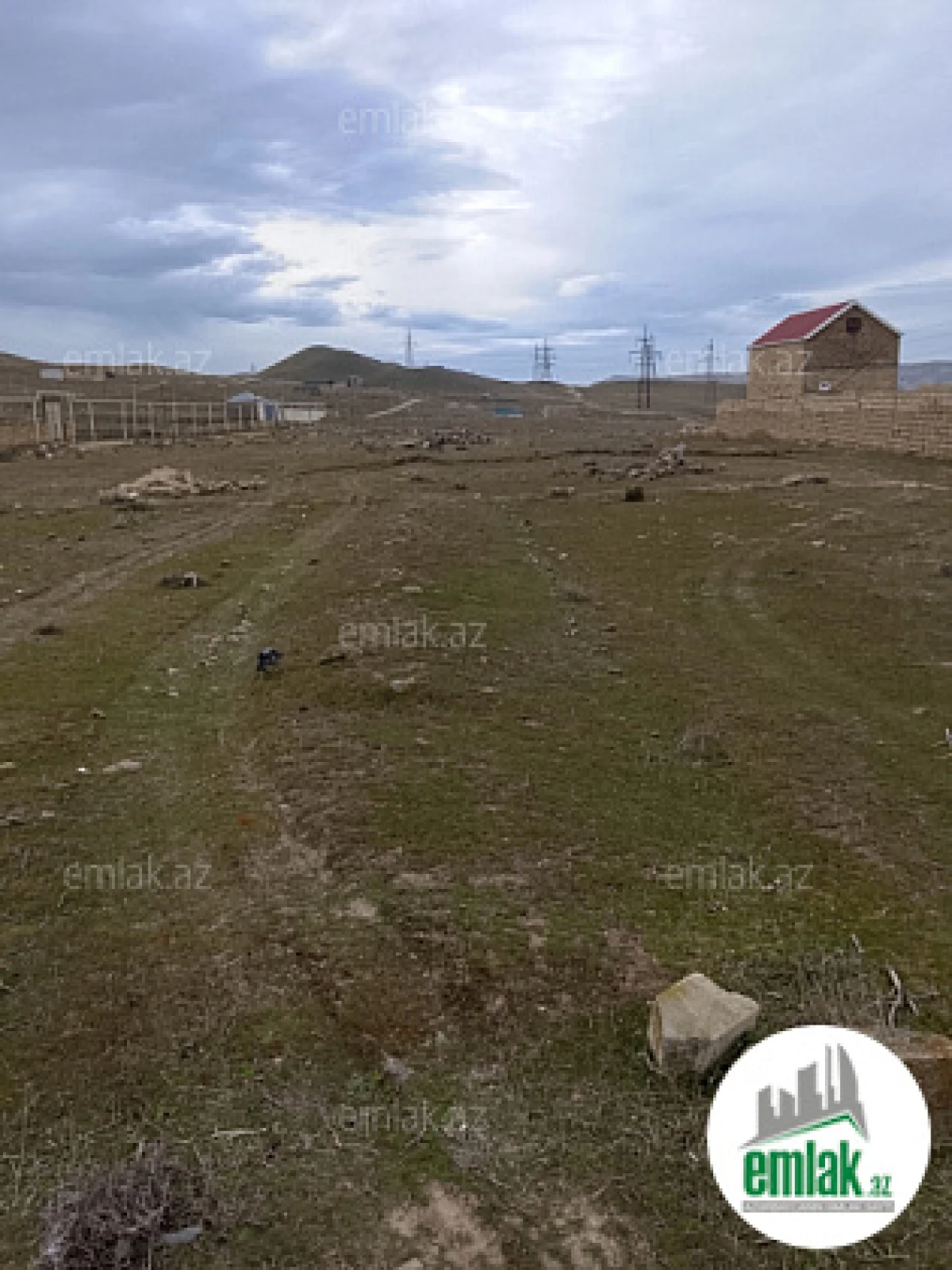 Satılır torpaq sahəsi 40 m²