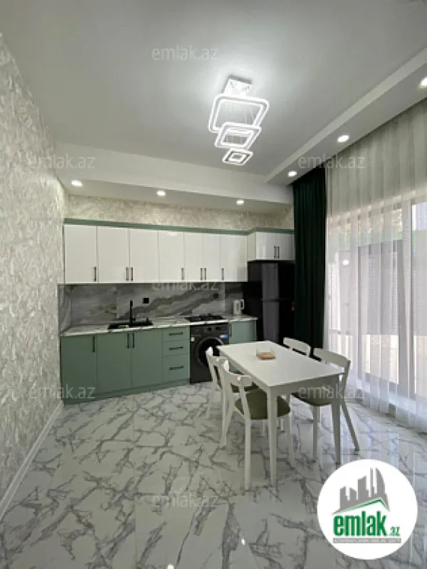 Satılır 4 otaqlı həyət evi 150 m²