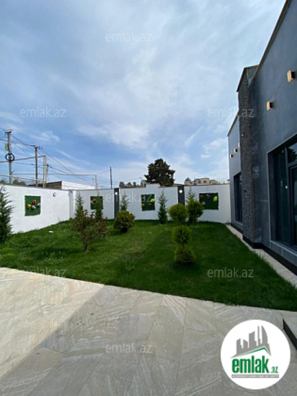 Satılır 4 otaqlı həyət evi 150 m²