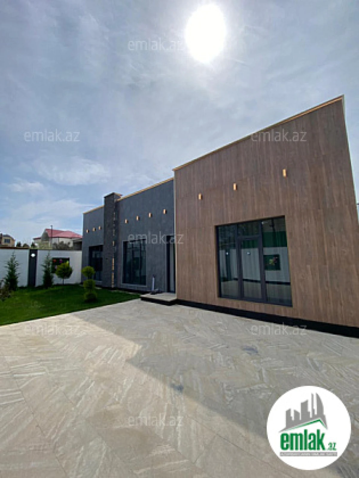 Satılır 4 otaqlı həyət evi 150 m²