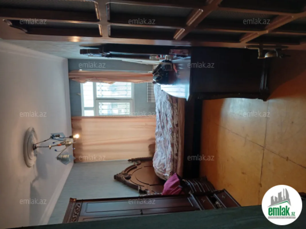 Satılır 3 otaqlı köhnə tikili 68 m²