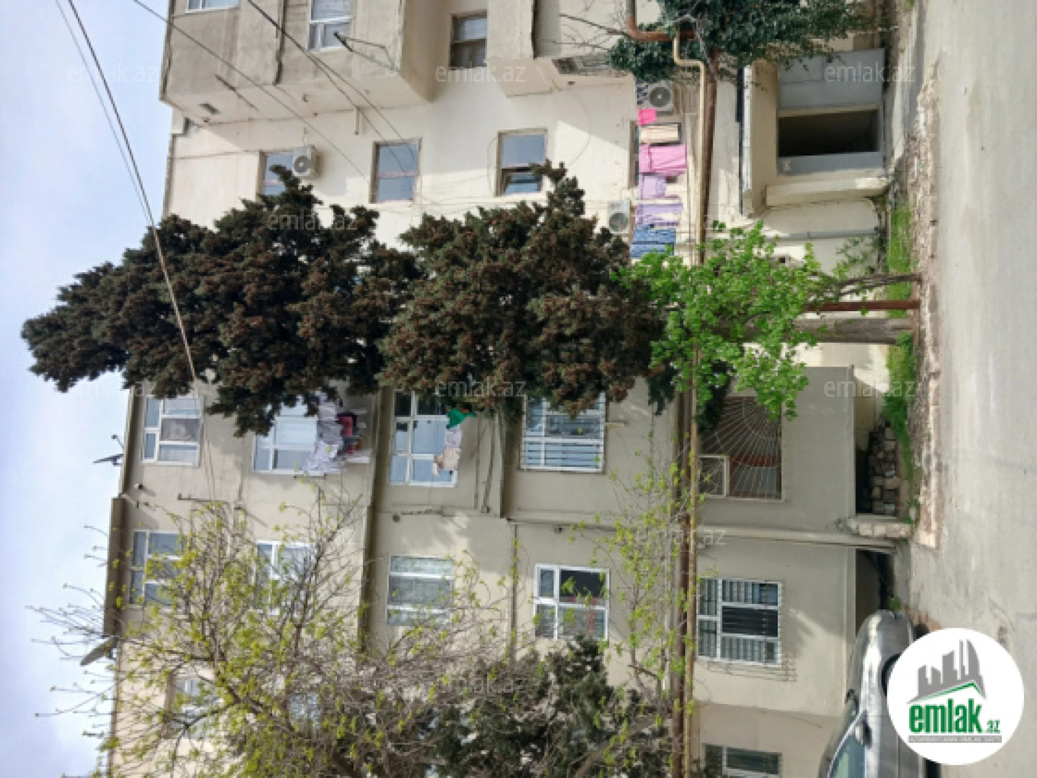 Satılır 3 otaqlı köhnə tikili 68 m²