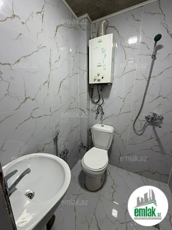 Satılır 2 otaqlı köhnə tikili 40 m²