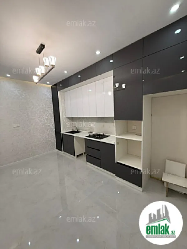 Satılır 3 otaqlı yeni tikili 126 m²
