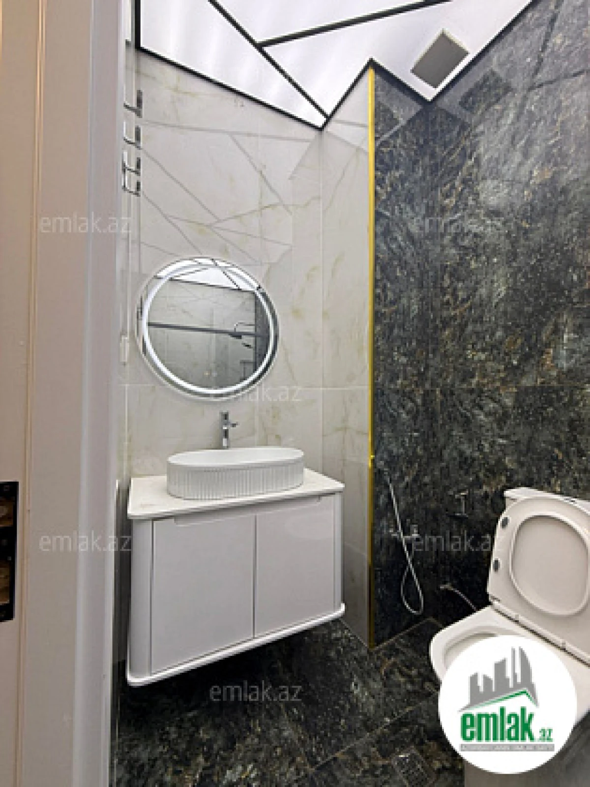 Satılır 3 otaqlı yeni tikili 126 m²