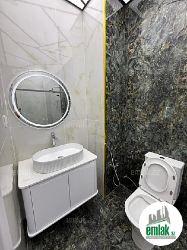 Satılır 3 otaqlı yeni tikili 126 m²