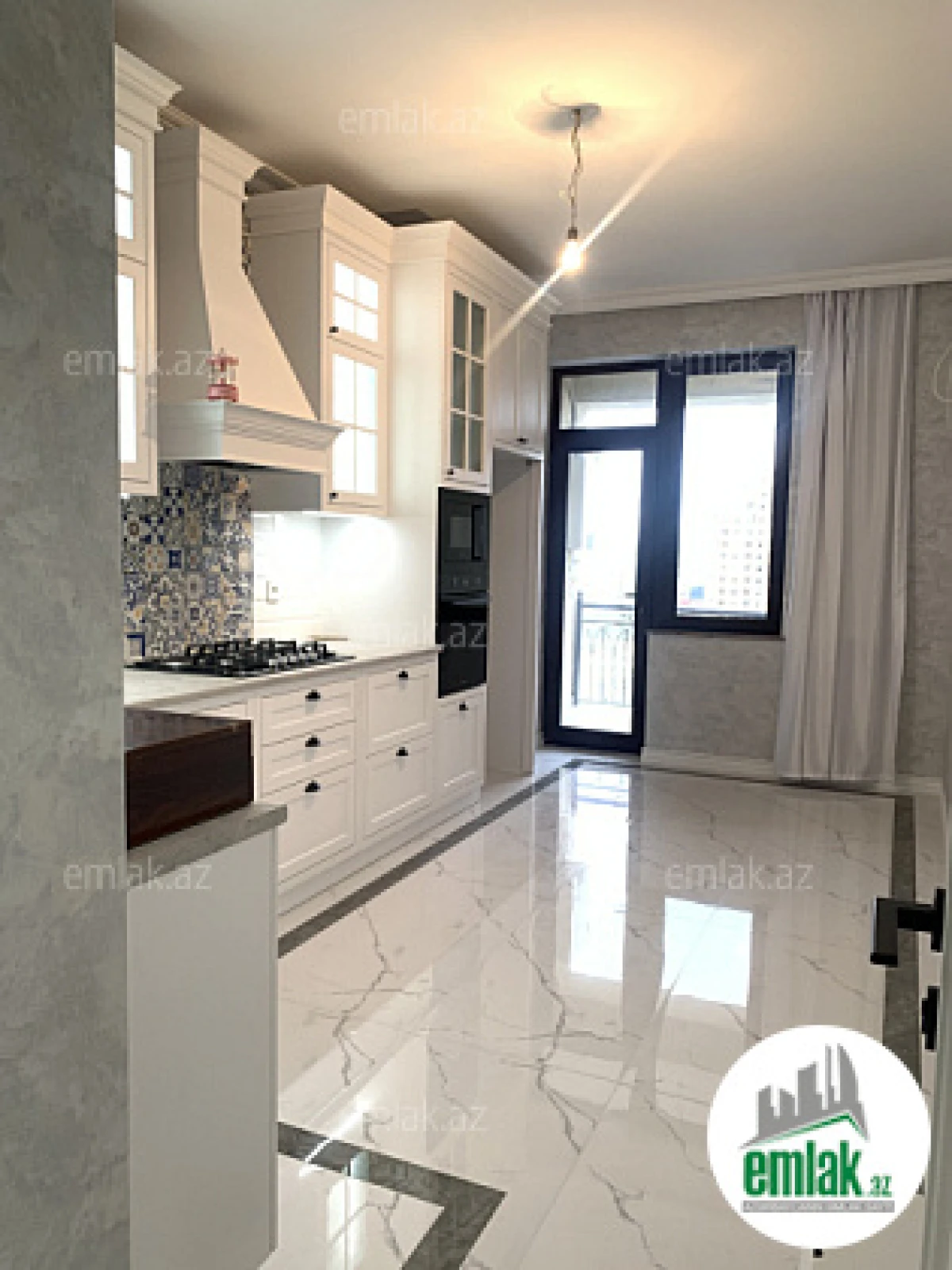 Satılır 4 otaqlı yeni tikili 117 m²