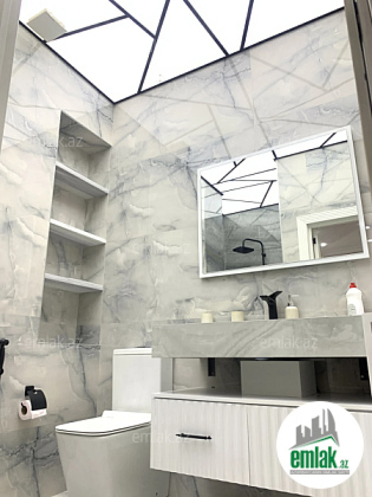 Satılır 4 otaqlı yeni tikili 117 m²