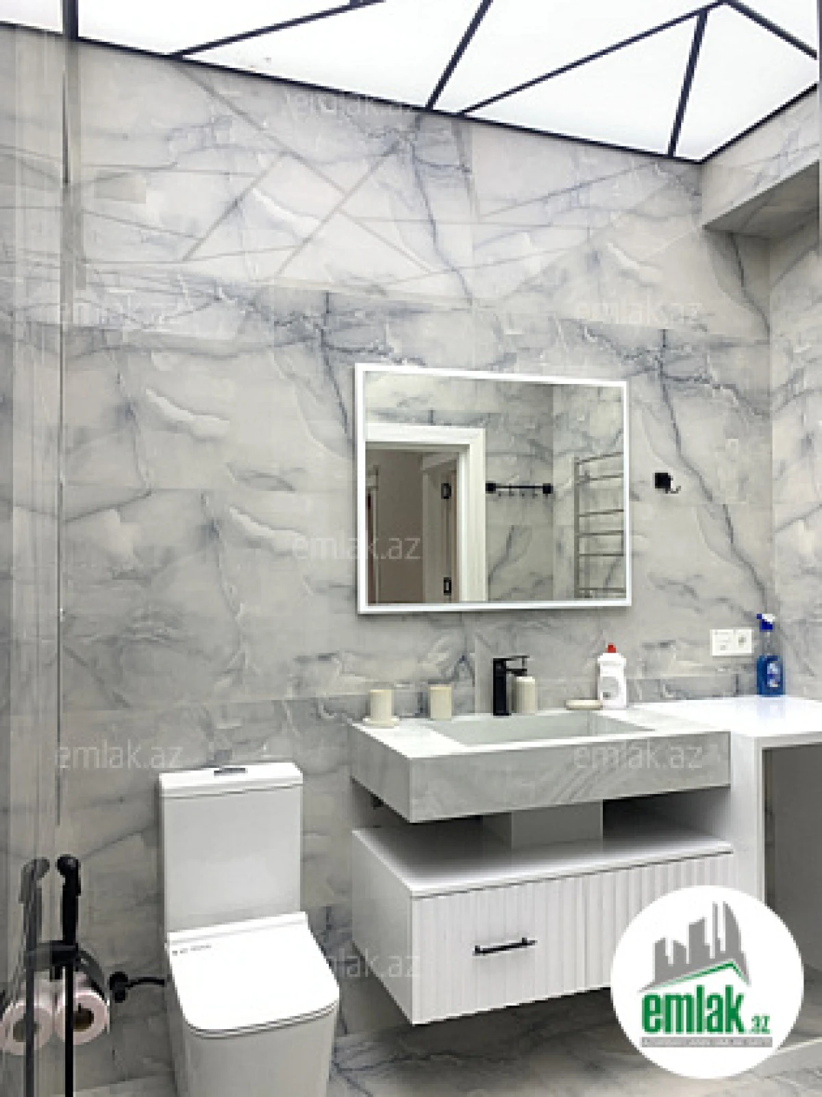 Satılır 4 otaqlı yeni tikili 117 m²