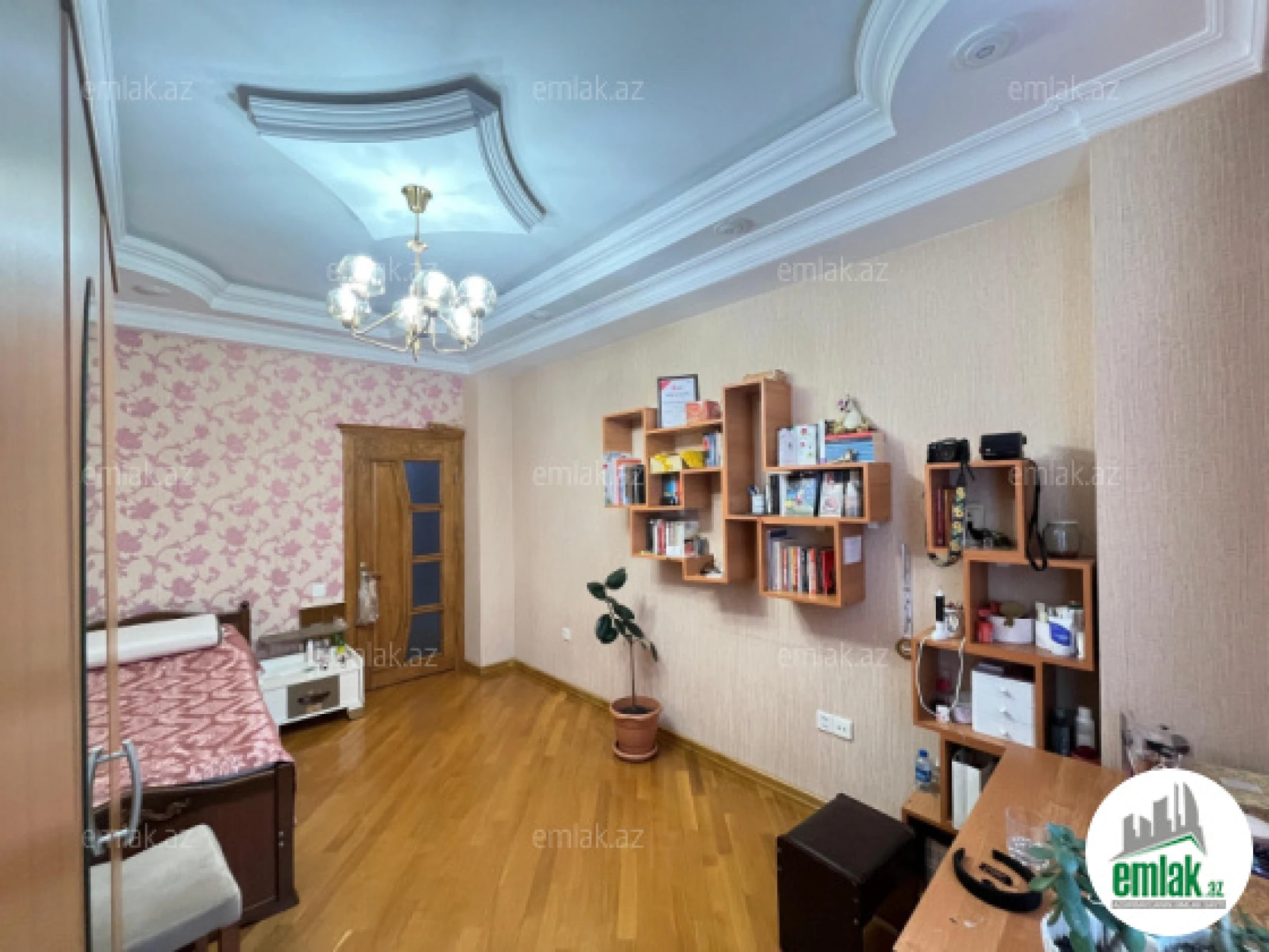 Satılır 4 otaqlı yeni tikili 165 m²