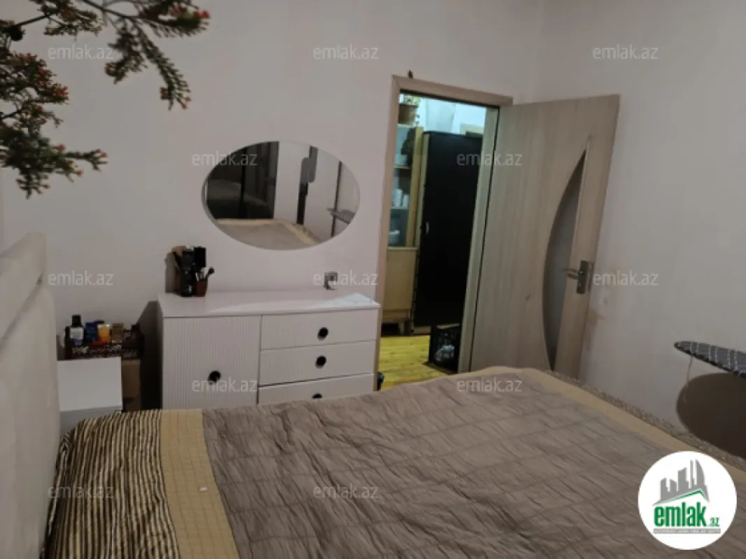 Satılır 2 otaqlı həyət evi 60 m²