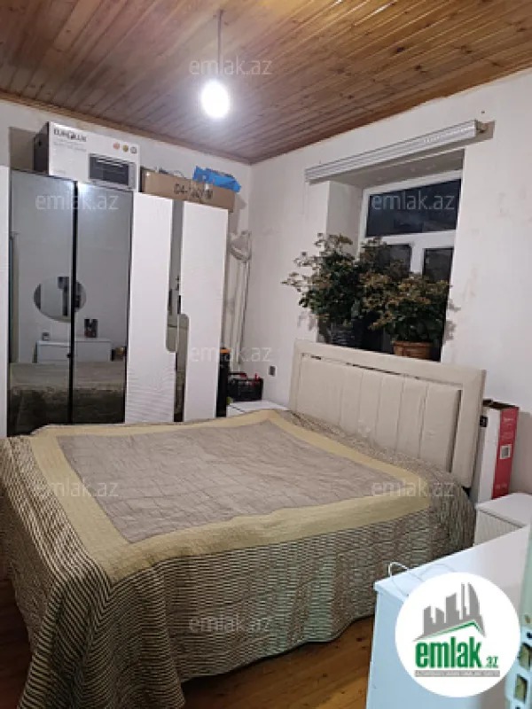 Satılır 2 otaqlı həyət evi 60 m²