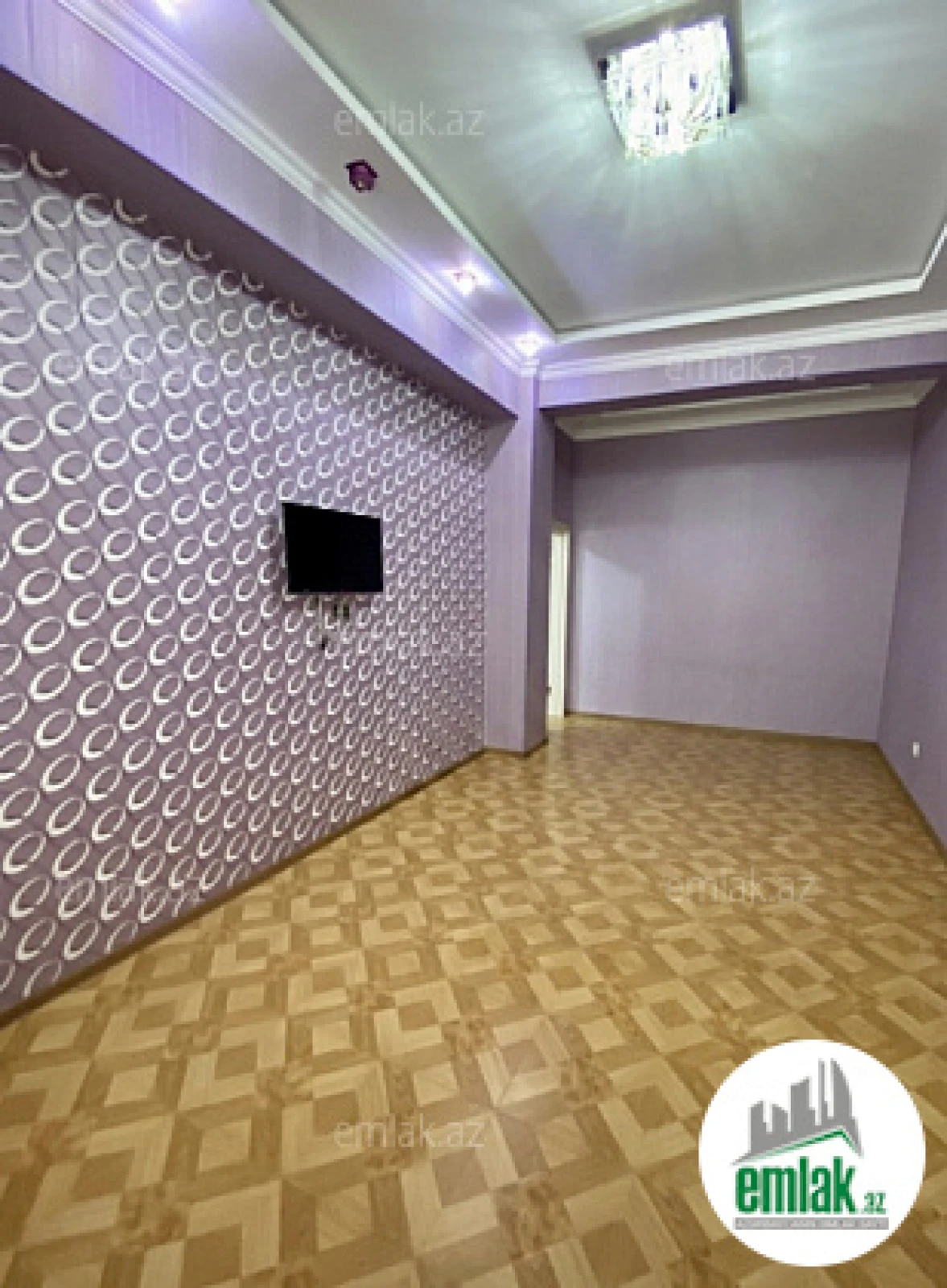 Satılır 3 otaqlı ofis 160 m²