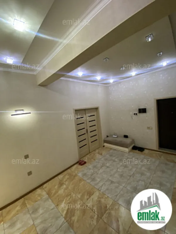 Satılır 3 otaqlı ofis 160 m²