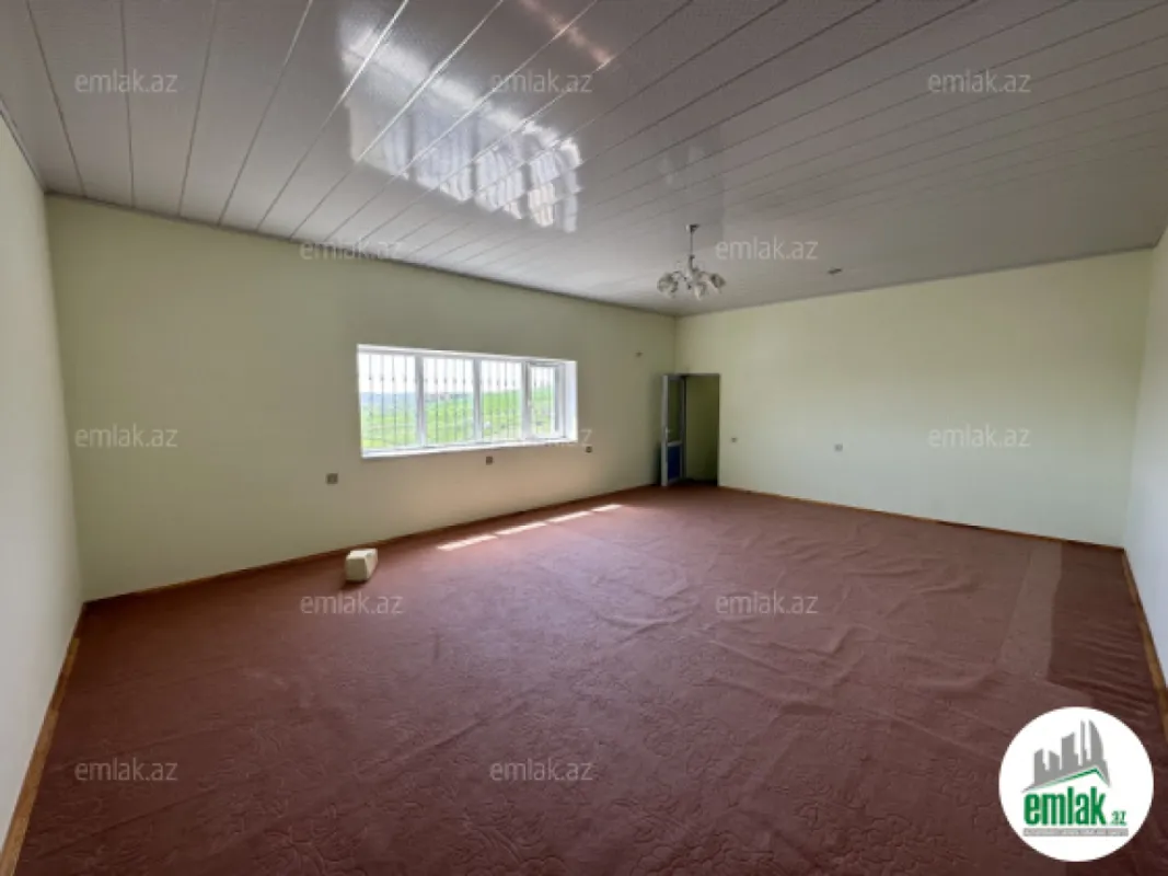 Satılır 1 otaqlı obyekt 5200 m²