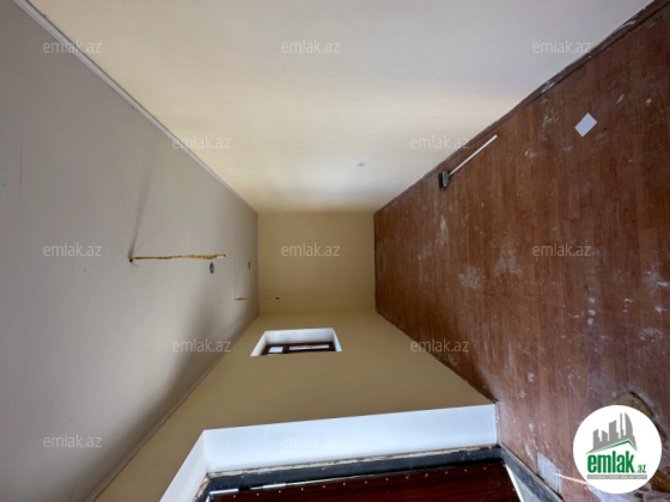 Satılır 1 otaqlı obyekt 5200 m²