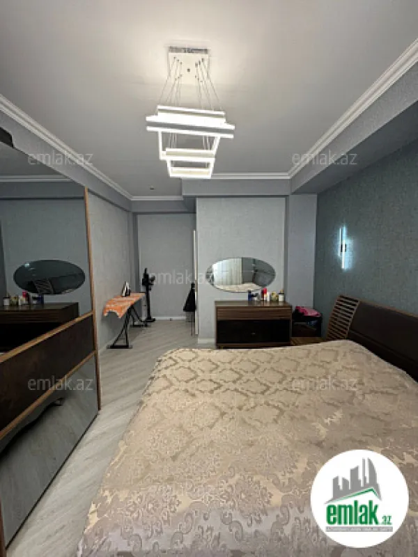 Satılır 3 otaqlı yeni tikili 83 m²